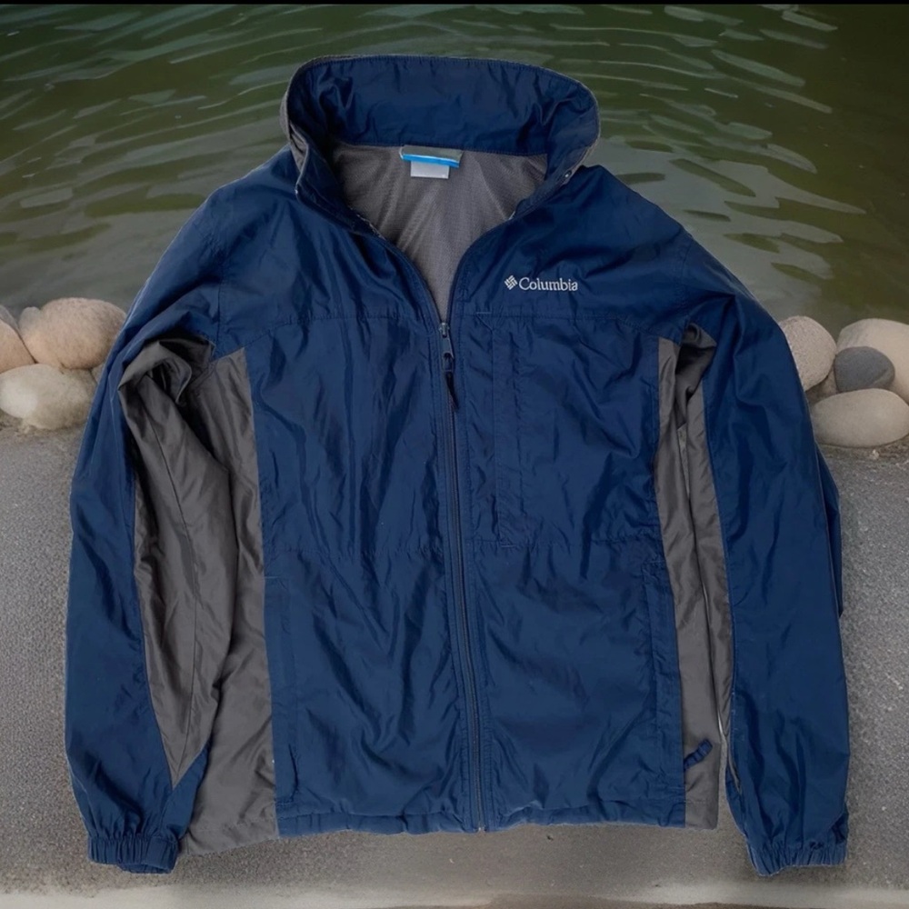 Columbia Navy and Charcoal Windbreaker